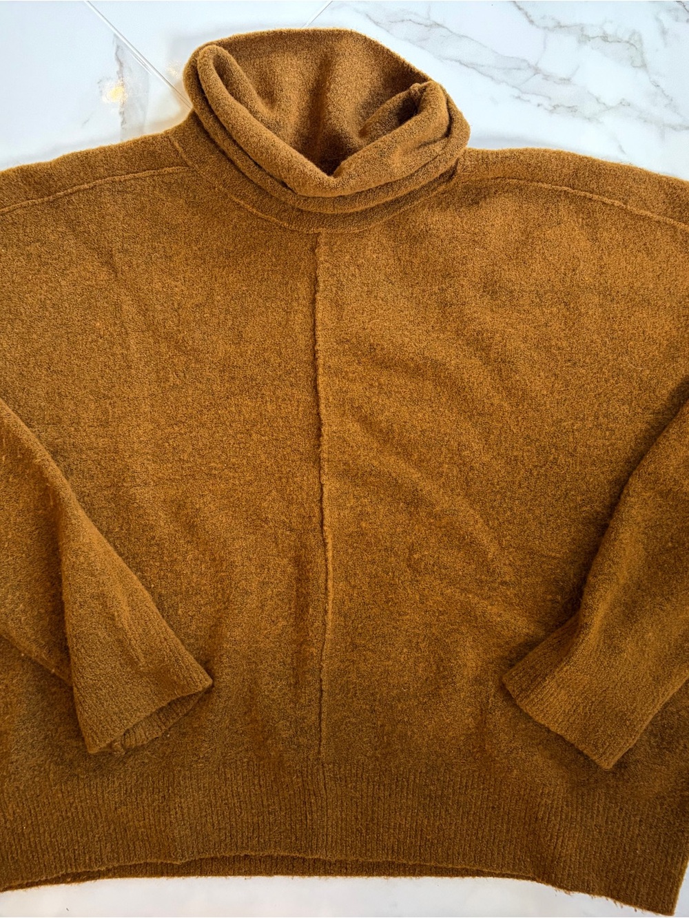 WOMEN’S Turtleneck Sweater in Brandy Brown